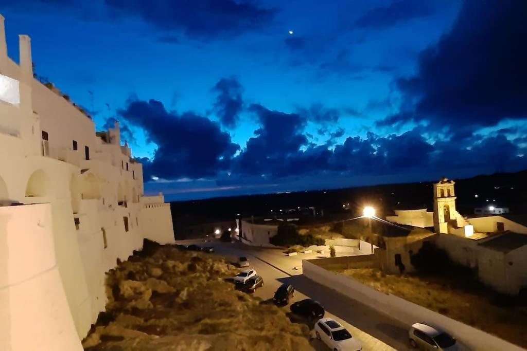Che Vista!! Ostuni ,Sulle Bianche Mura Con Vista Mozzafiato Екстер'єр фото