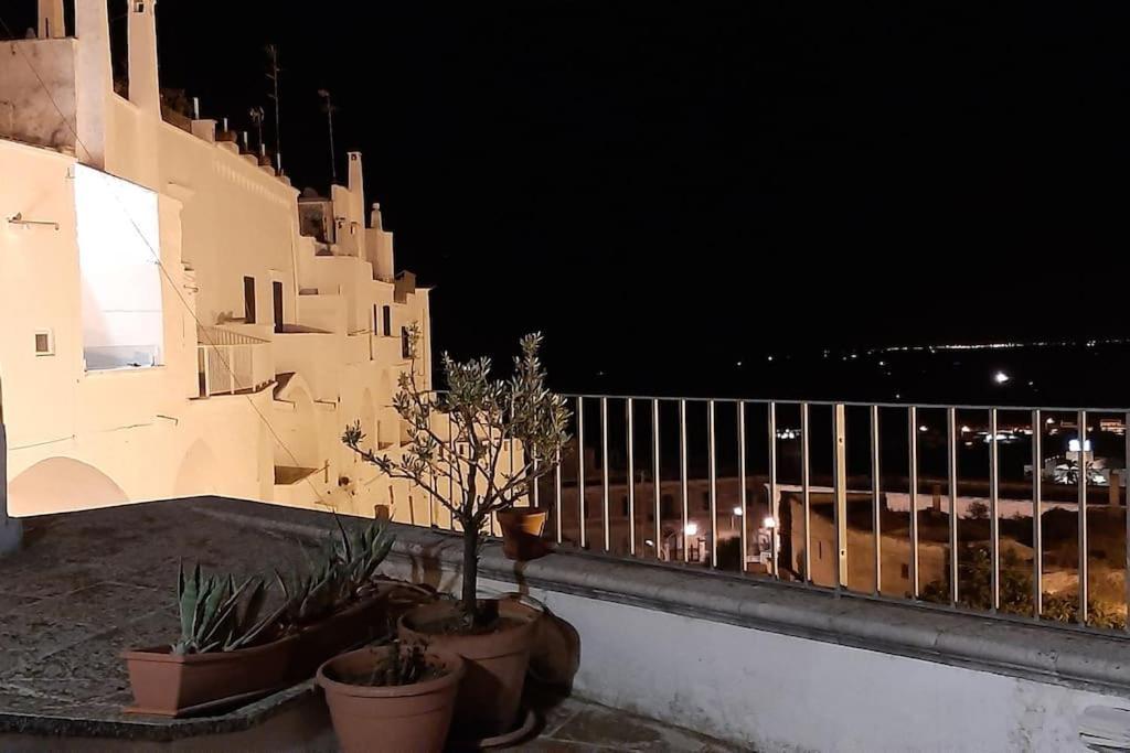 Che Vista!! Ostuni ,Sulle Bianche Mura Con Vista Mozzafiato Екстер'єр фото